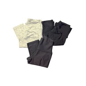 Women’s capri Leggings Bundle of 3  (Size X-Small)